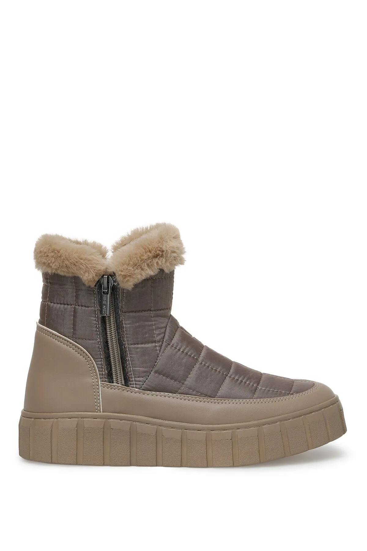 Nine West  Finish 2pr Nerz Damen-Sneaker-Stiefel