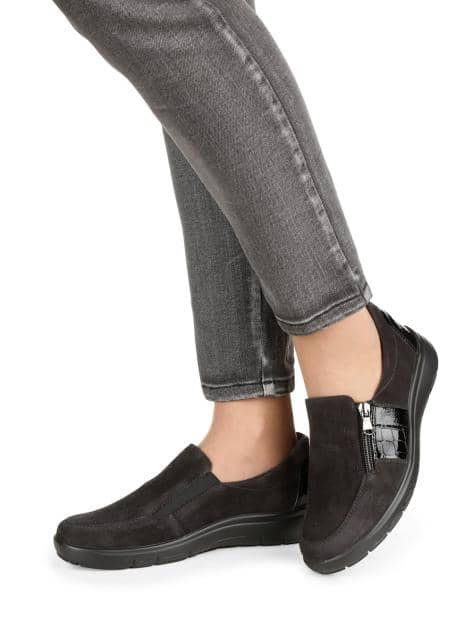Slipper mit Shock-Absorber