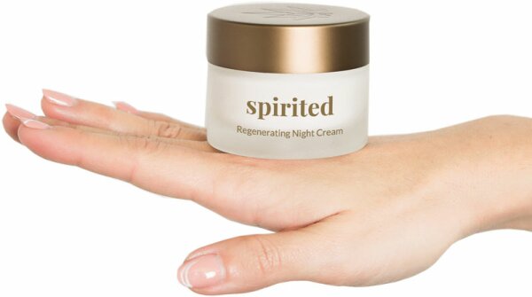 Nordic Cosmetics Spirited Regenerating Night Cream  Nachtcreme