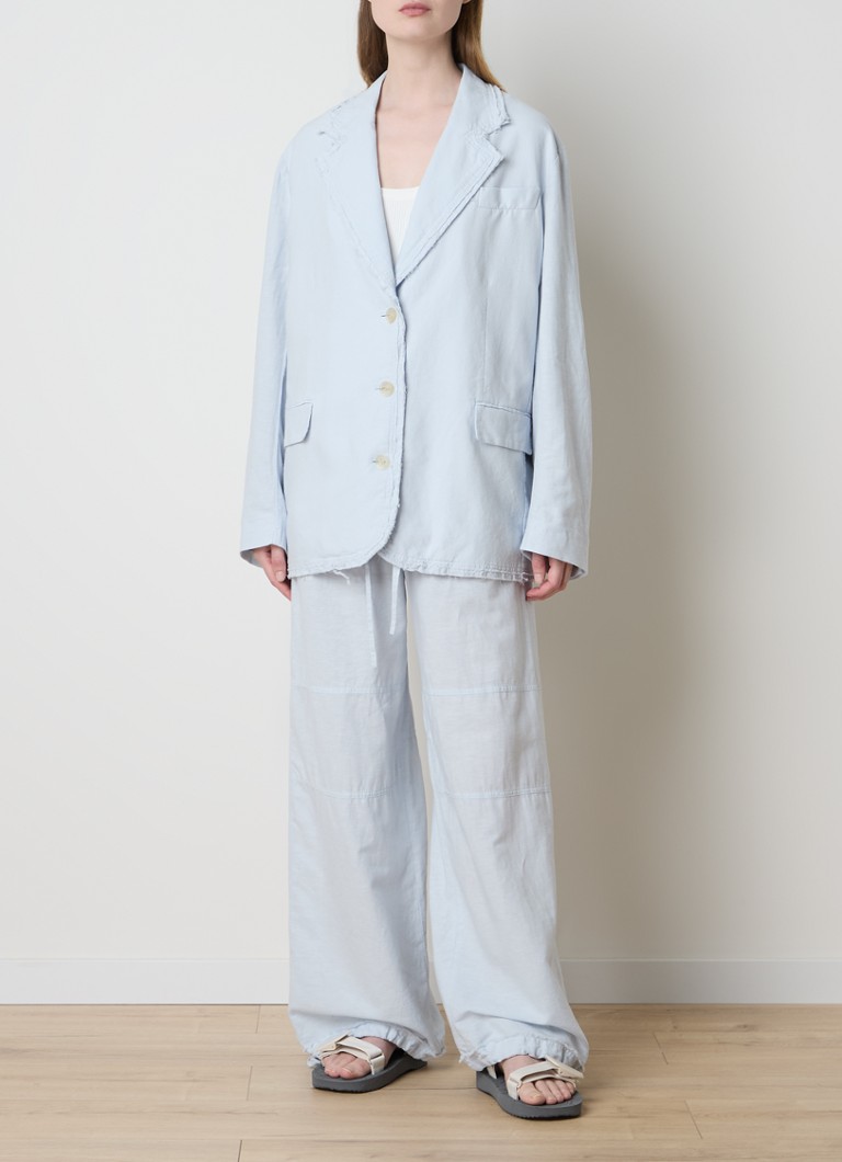 Lniana marynarka z kieszeniami z patkami marki Acne Studios.