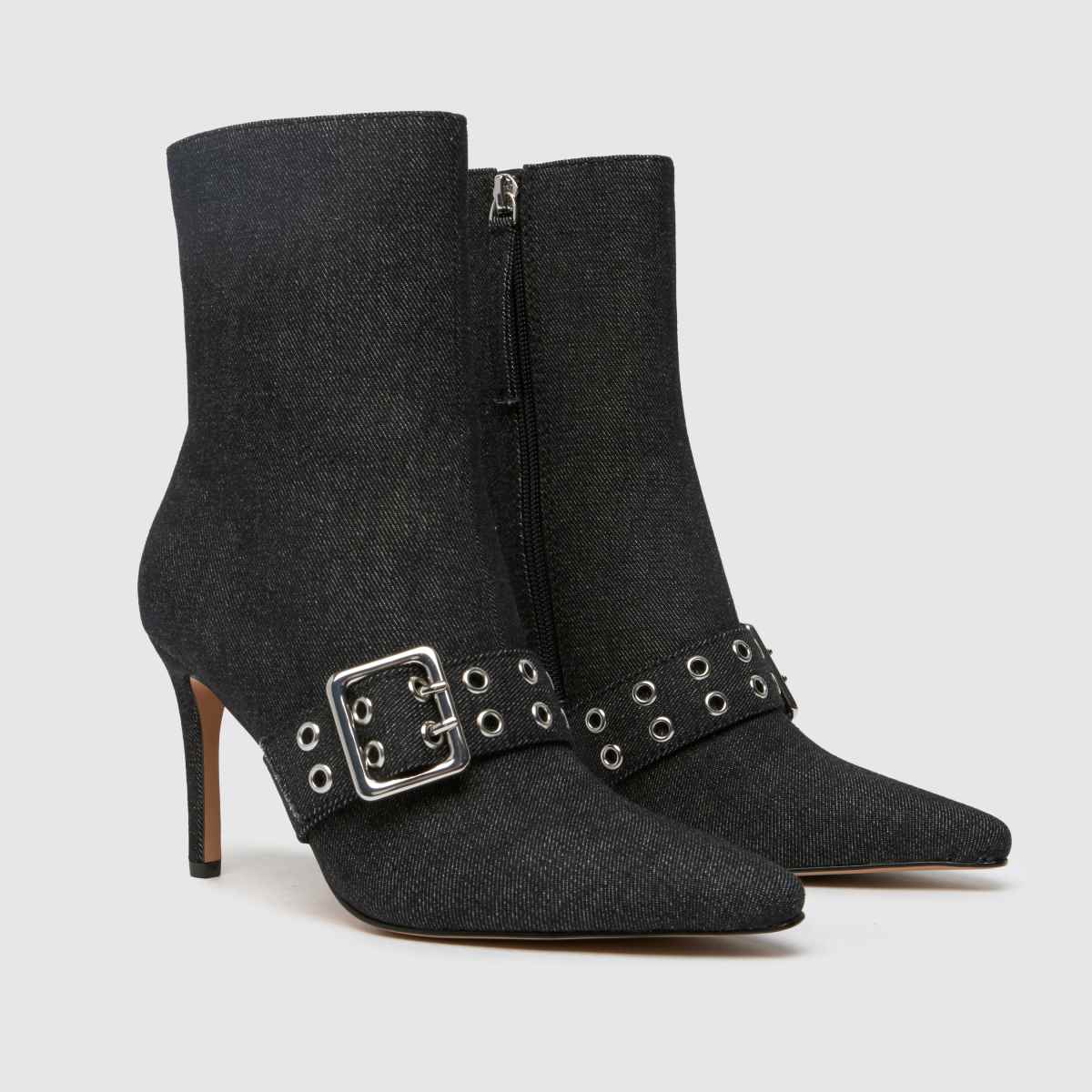 Schuh – Brogan – Svarta, pointiga stövlar med hög midja