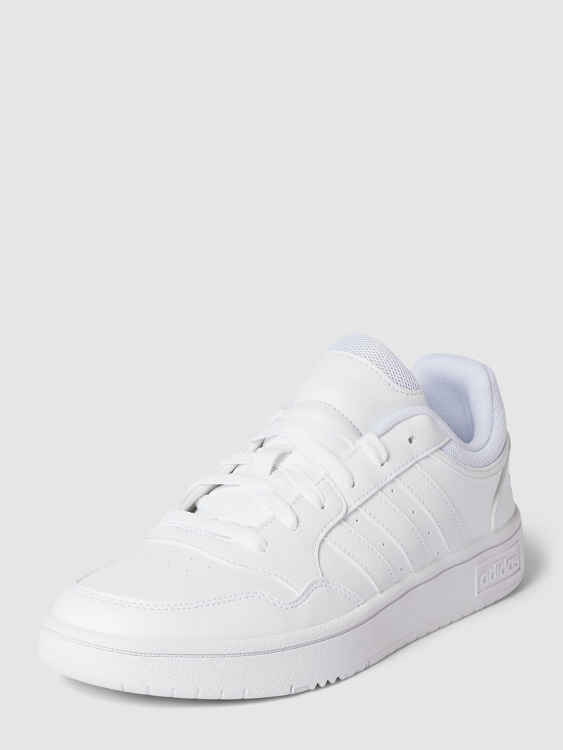 Sneaker mit Label-Detail in weiß