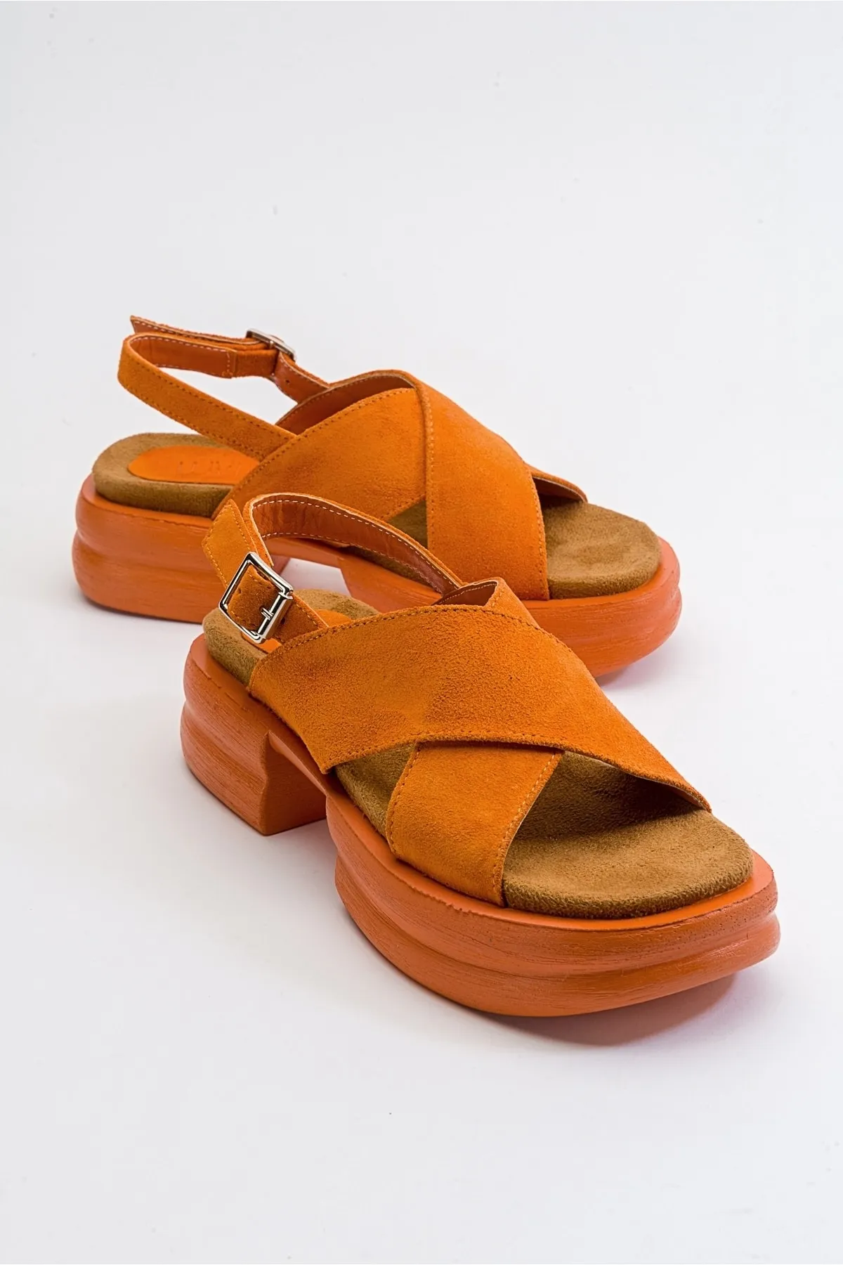 LuviShoes  Die meisten Damensandalen aus echtem Wildleder in Orange