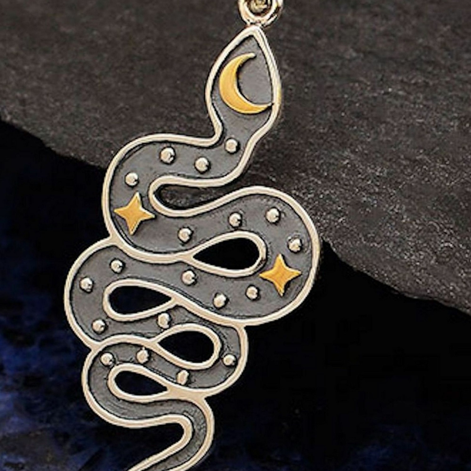 Kette mit Anhänger 'Mystische SCHLANGE'