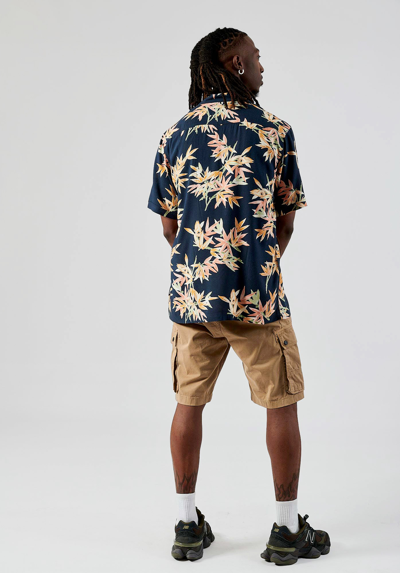 ROYAL  Chemise bleue fleurie homme