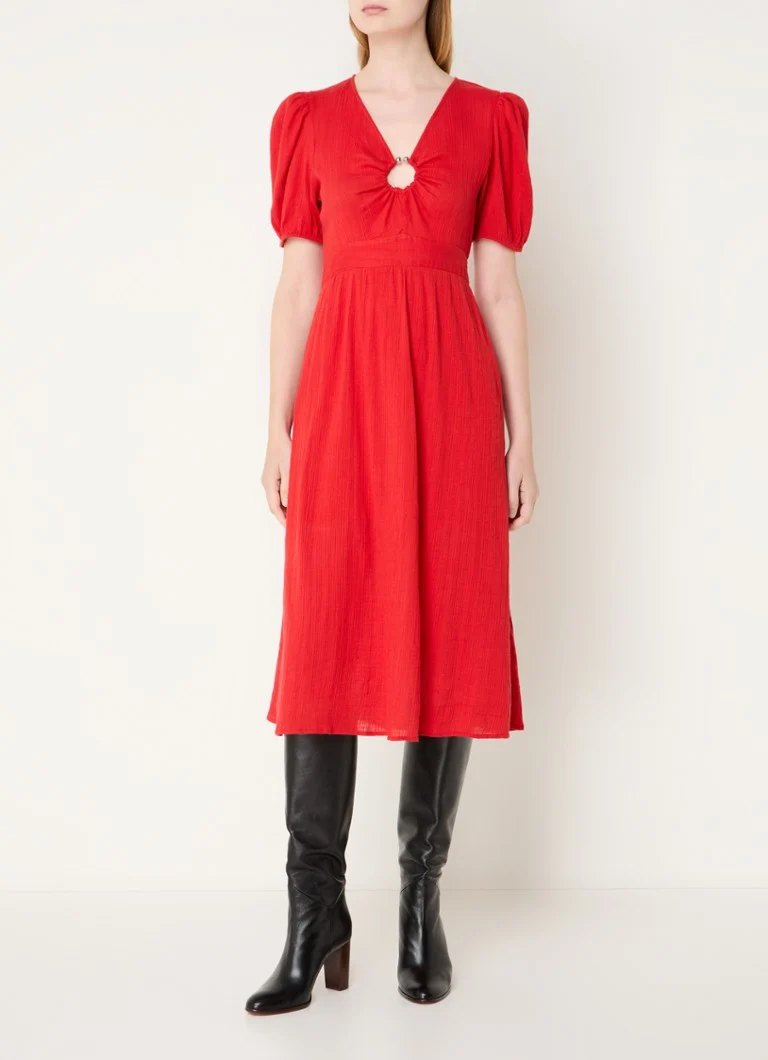 Rochie midi Stella de la ba&sh cu detalii ajurate.