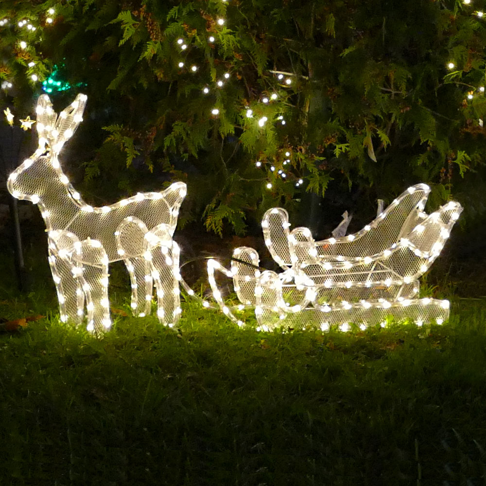 Gartenpirat Gartenpirat Rentier mit Schlitten mit 216 LED beleuchtet warmweiß für außen