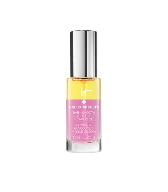 IT COSMETICS-HELLO RESULTS GOMMAGE-Votre gommage glycolique effet peau de bébé pour un usage quotidien