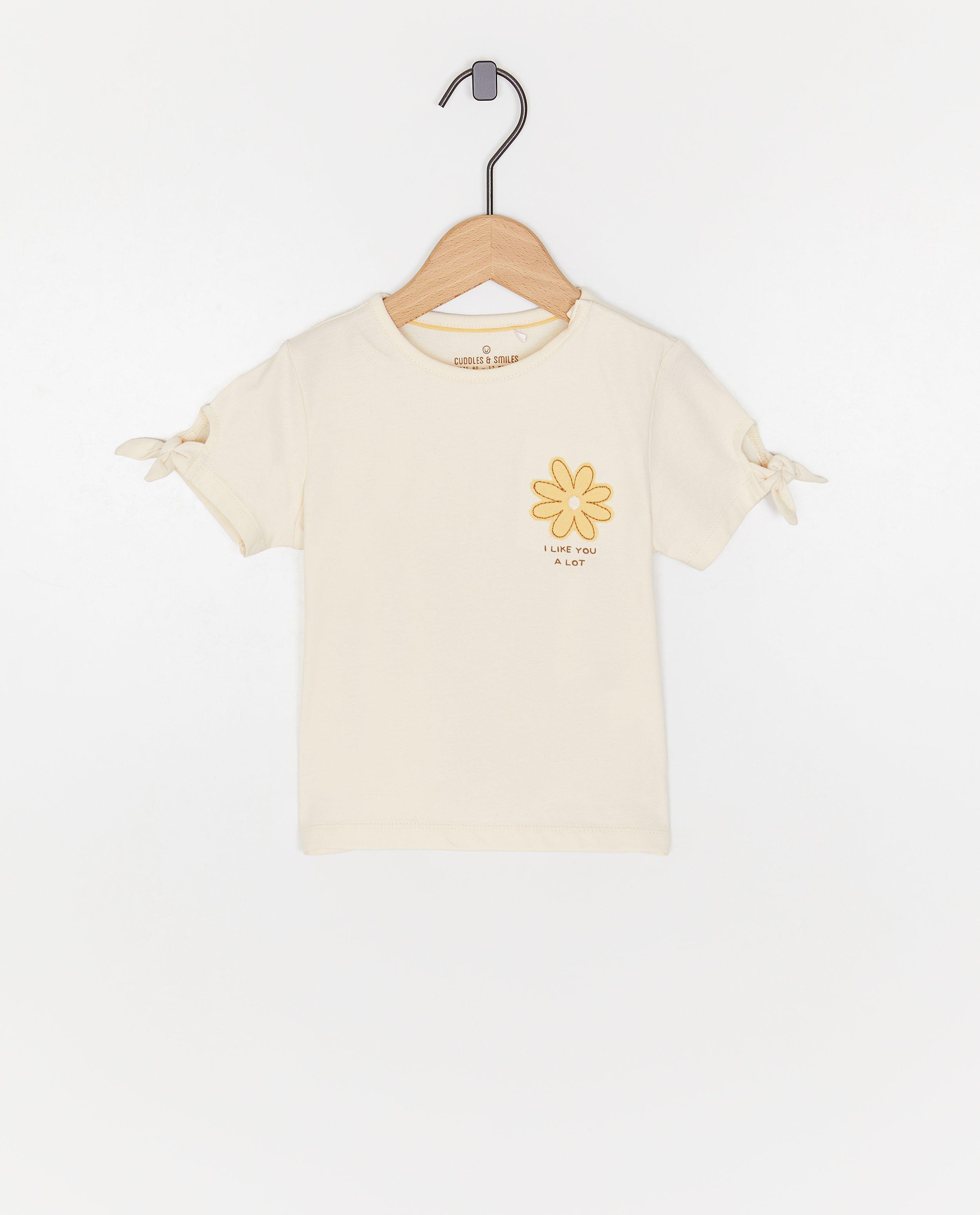Cuddles and Smiles t-shirt med blommigt tryck i vitt