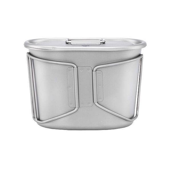 Titan Canteen Feldflasche m. Becher u. Tasche