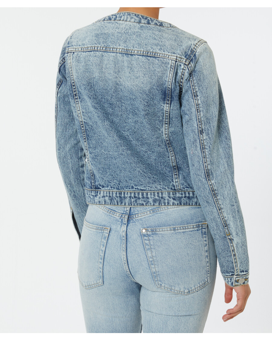 Jeansjacke mit Perlen