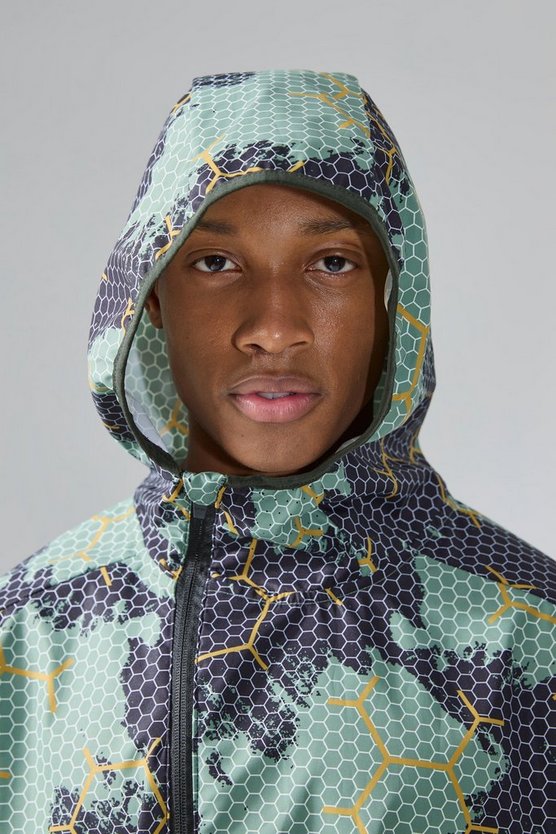Man Active Windbreaker mit Camouflage-Print