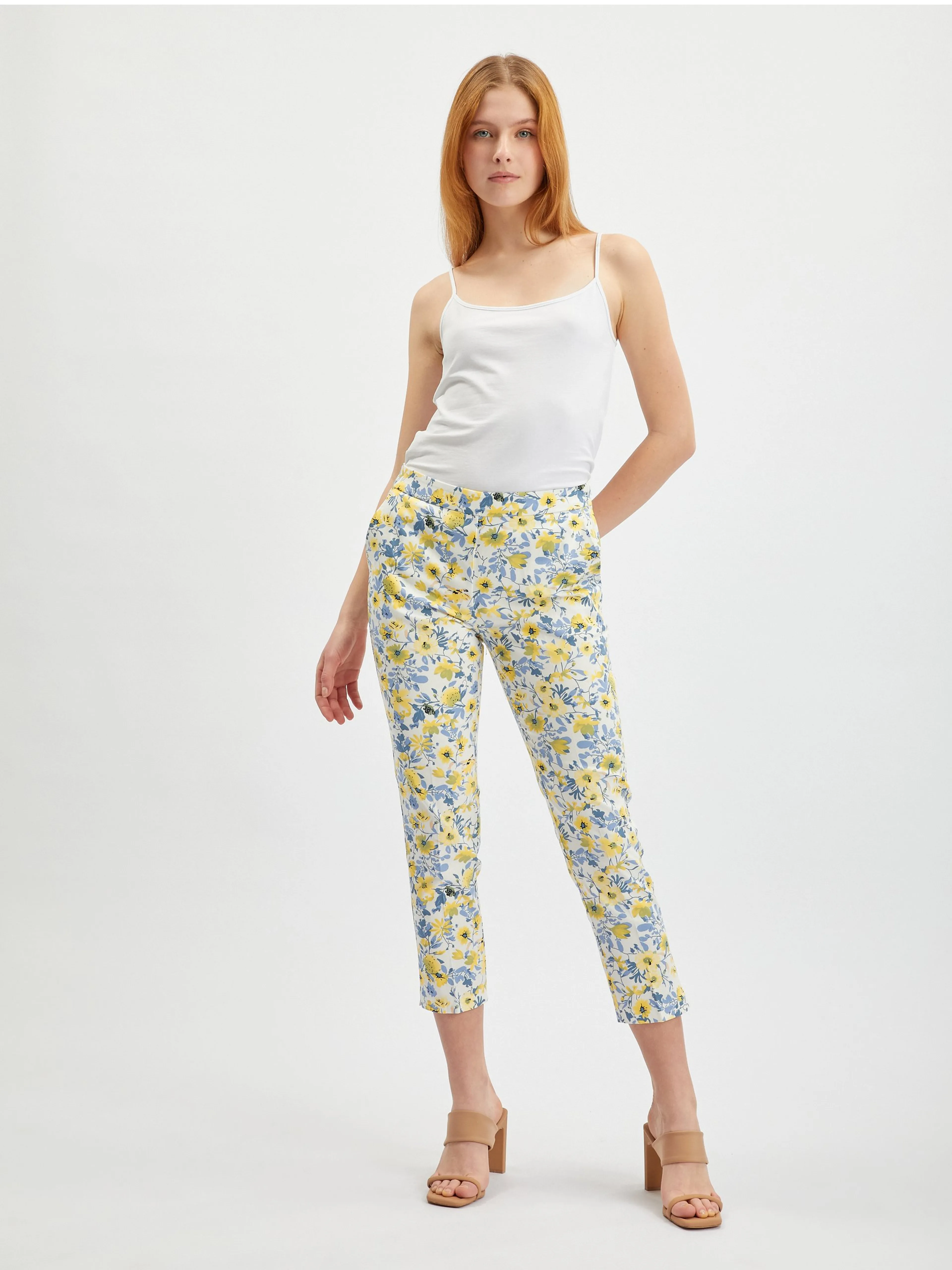 Gelb-weiße geblümte Damen-Cropped-Hose ORSAY