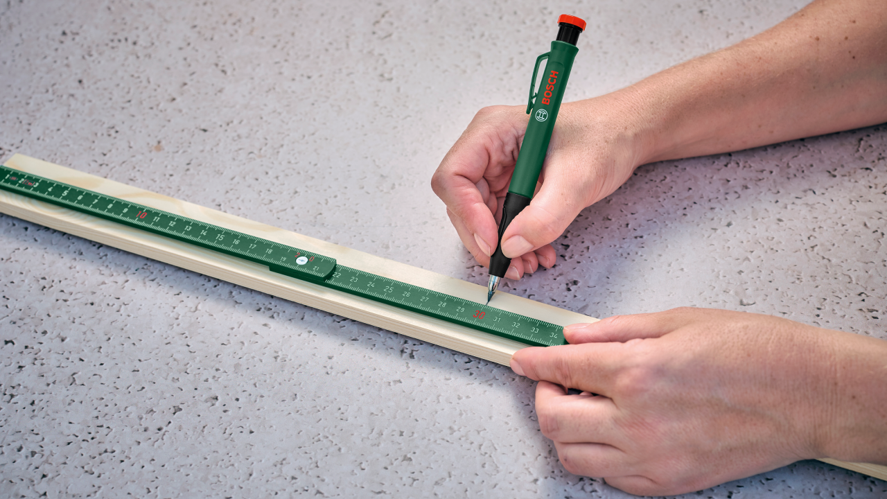 Tieflochmarker Bleistift