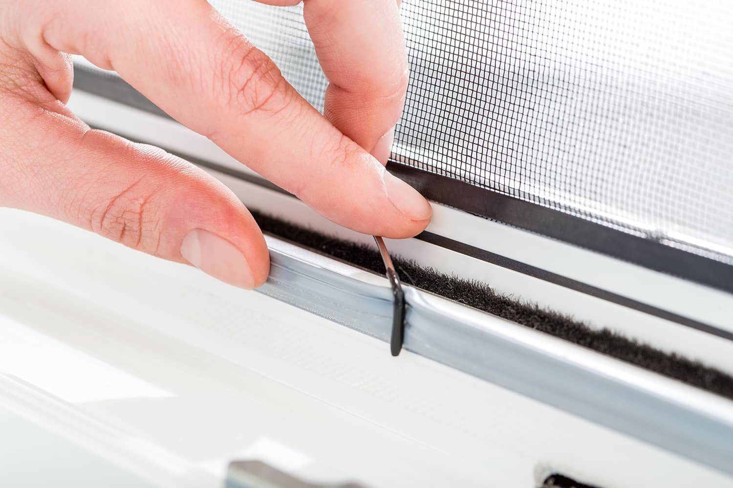 empasa Insektenschutz-Fensterrahmen MASTER SLIM, Stabiles Fliegengitter Fenster - Selbstbausatz - Alurahmen