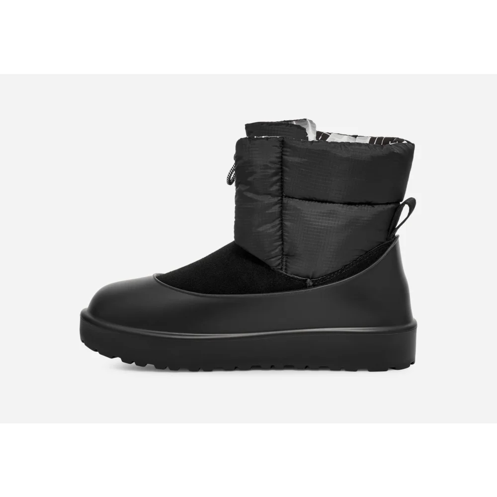 UGG W Classic Maxi Toggle 1130670-BLK / schwarz