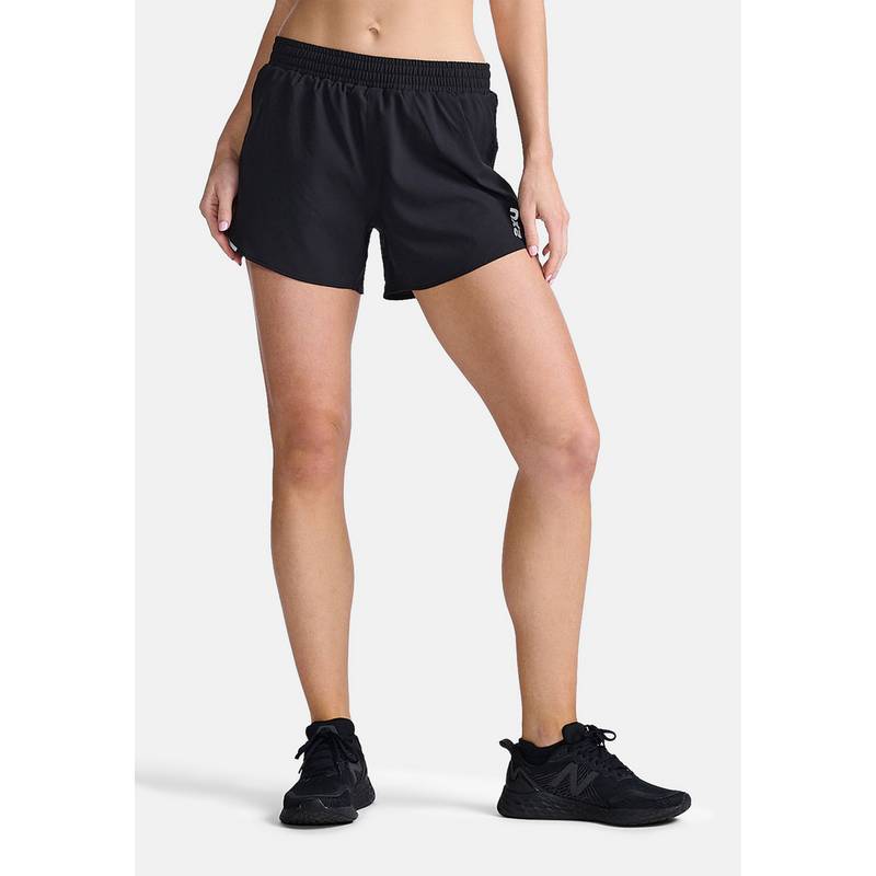 2XU Aero 5 Inch Funktionsshorts Damen