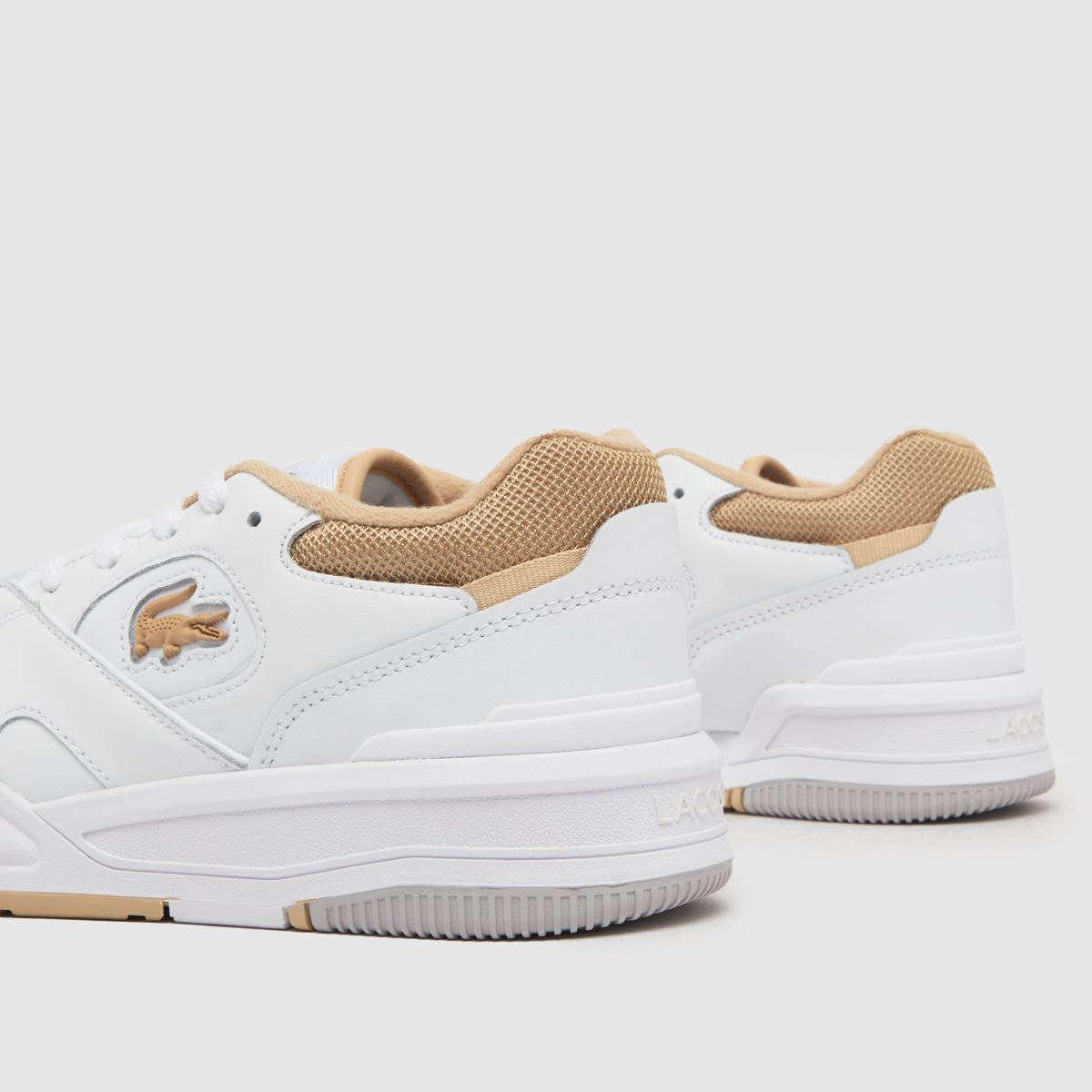 Lacoste Lineshot sportcipők fehér és bézs színben