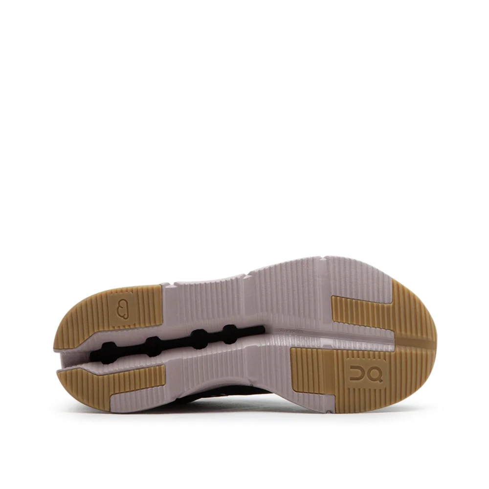 ON WMNS Cloudnova Form Titanite 75.98408 / braun