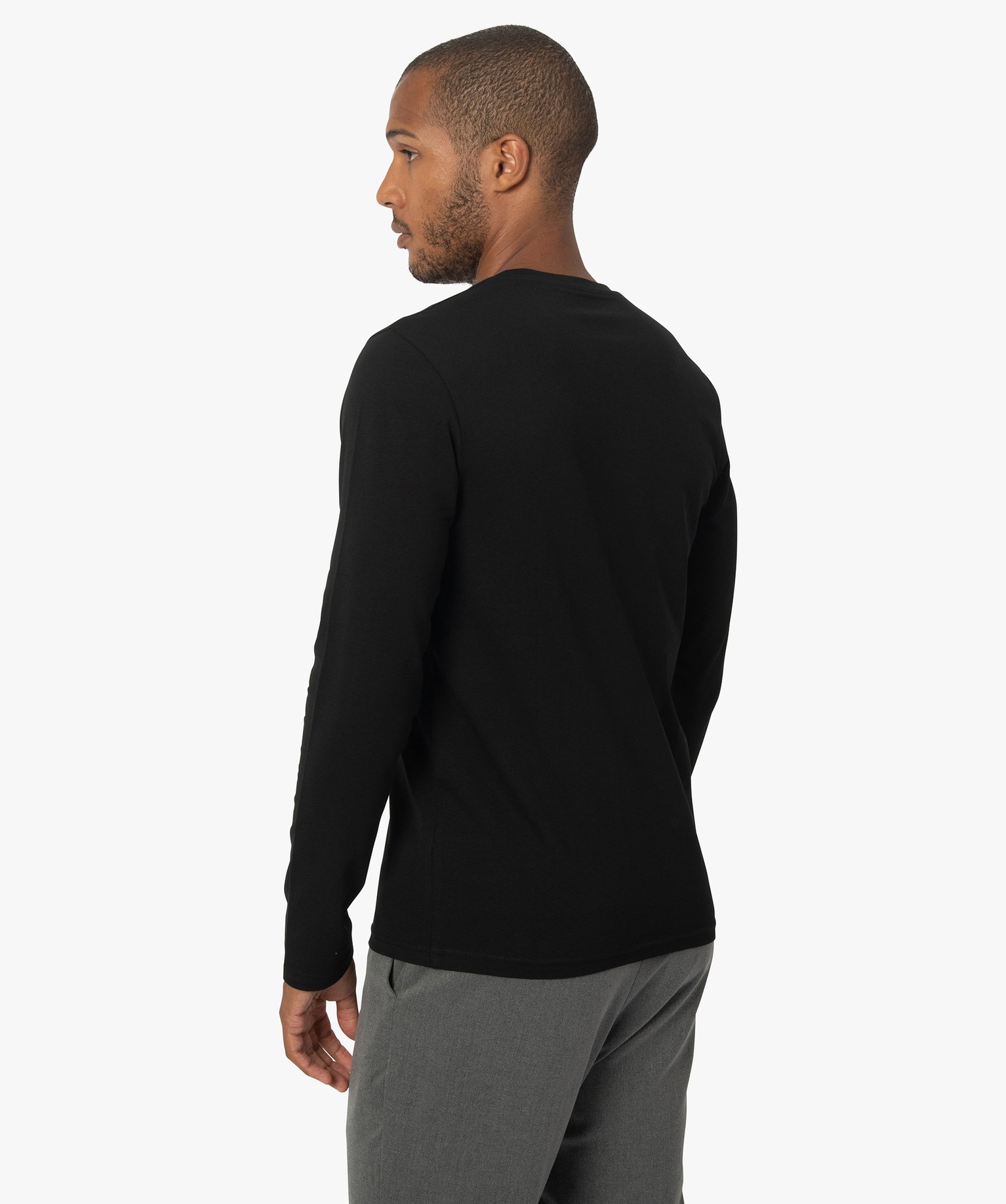 Tee-shirt homme à manches longues et col rond coupe slim noir | GEMO