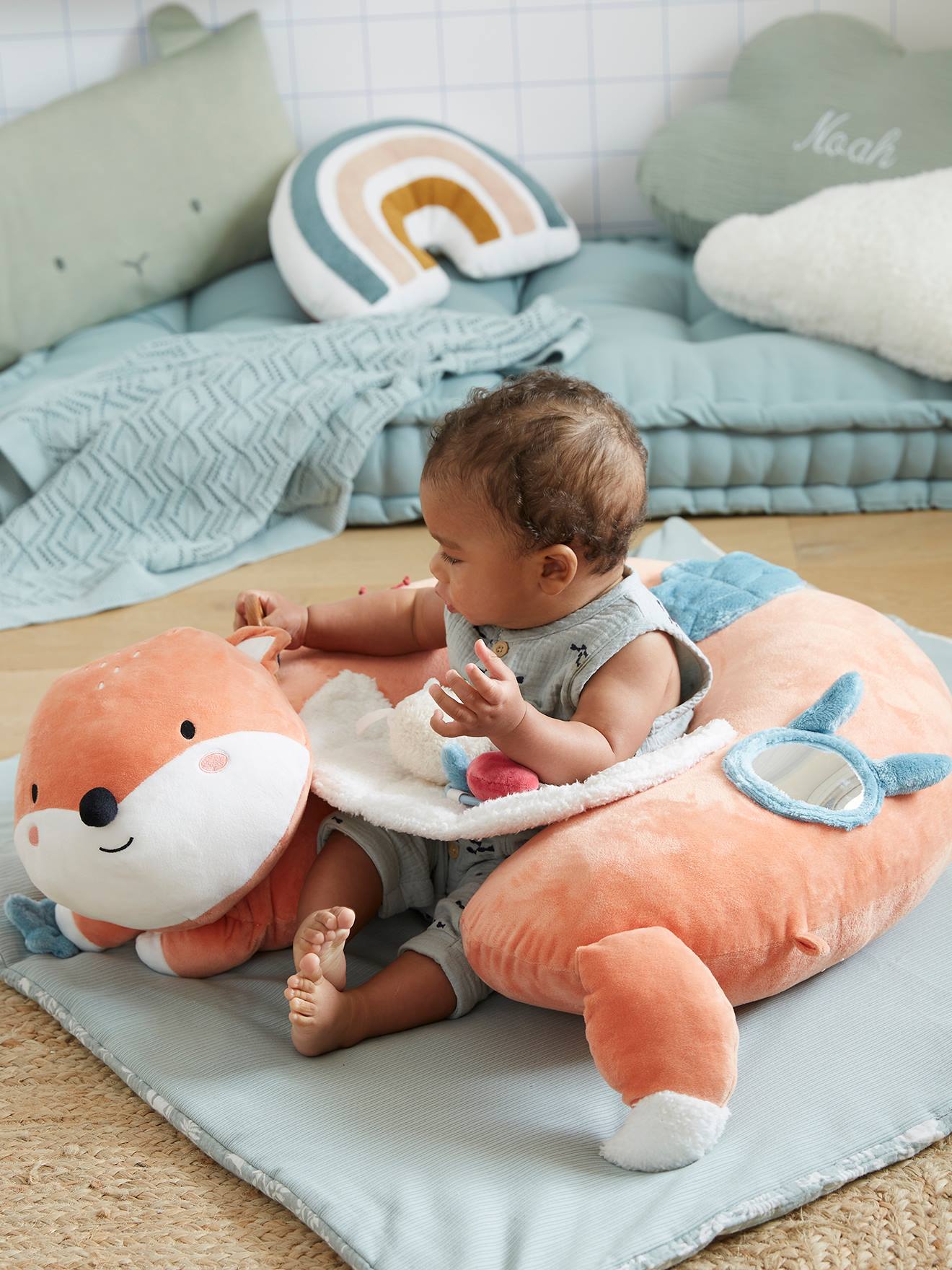 Coussin bébé des découvertes amis de la forêt