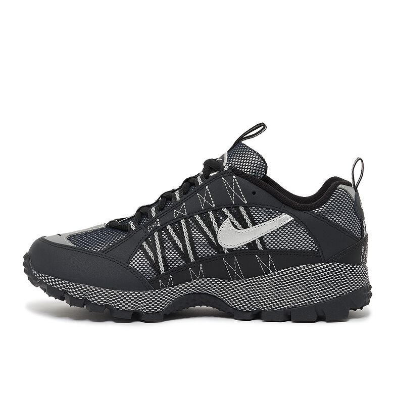 NIKE Air Humara Qs 