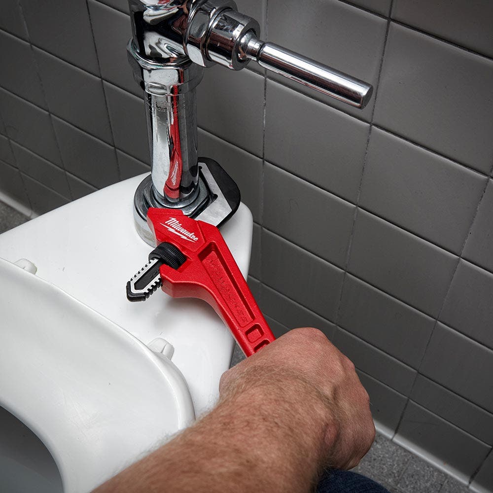 MILWAUKEE Steel Offset Hex Pipe Wrench 48227171
