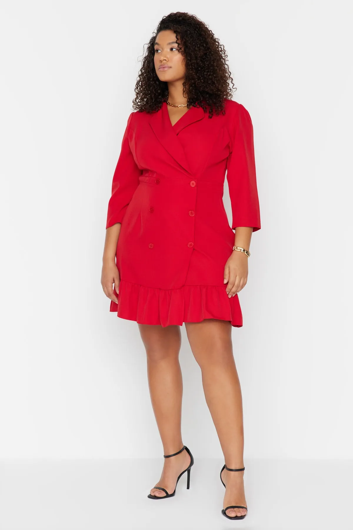 Trendyol Curve  Rotes ungefüttertes Mini-Jackenkleid aus Webstoff mit Dreiviertelärmeln in Übergröße TBBAW23AH00042