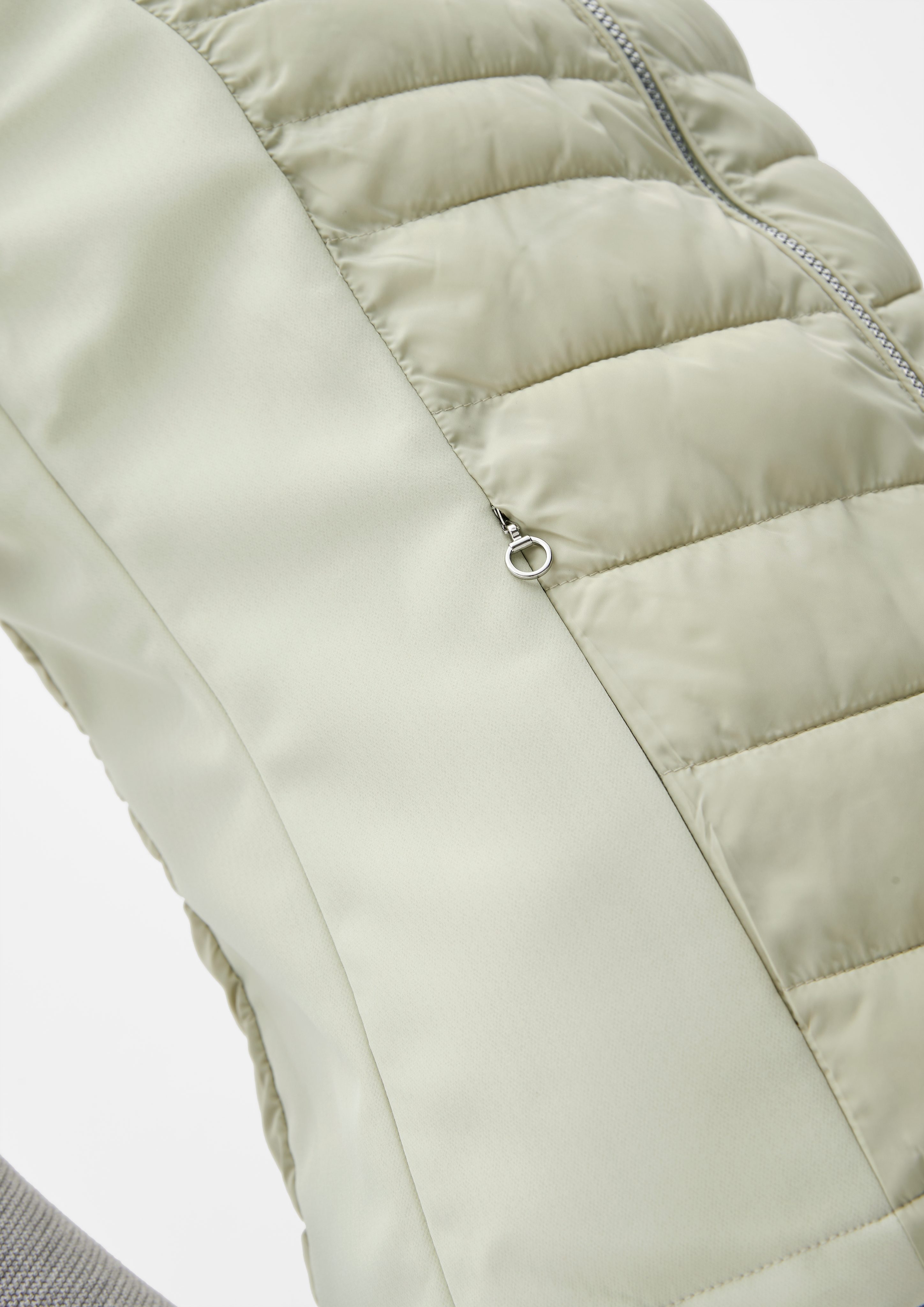 s.Oliver Funktionsweste Steppweste mit Softshell-Einsatz fixiertes Insert