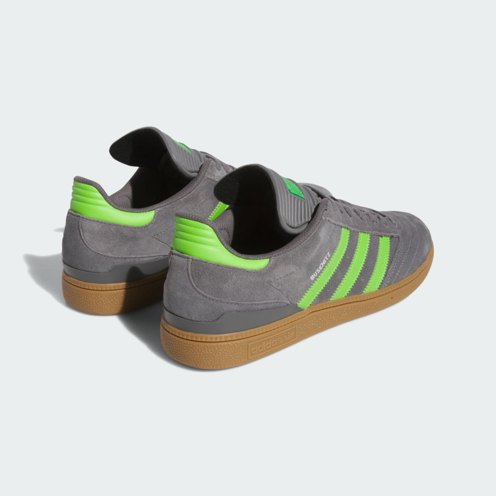 adidas Busenitz IE7273 / grau
