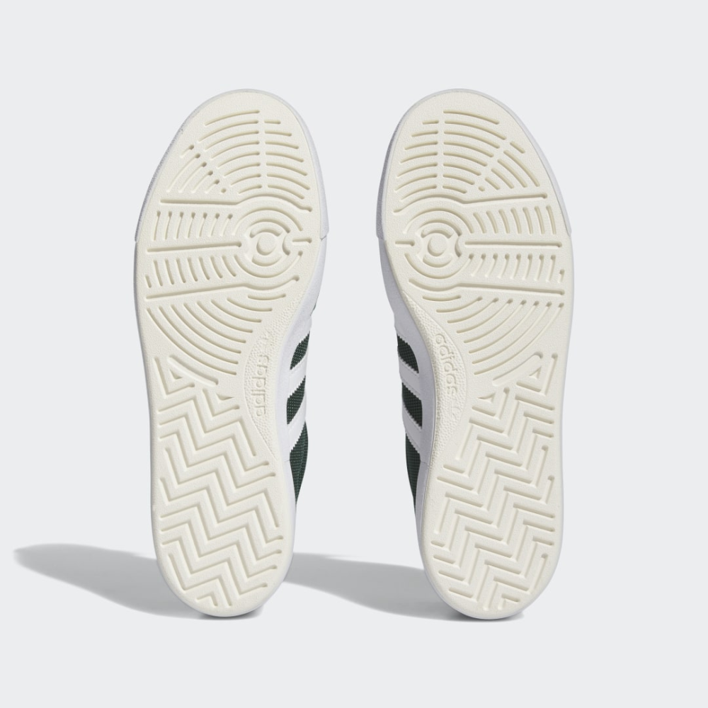 adidas Nora IG5257 / grün