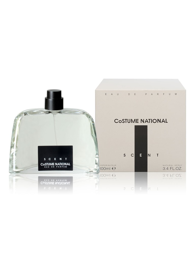 Apă de parfum cu parfum de costum național