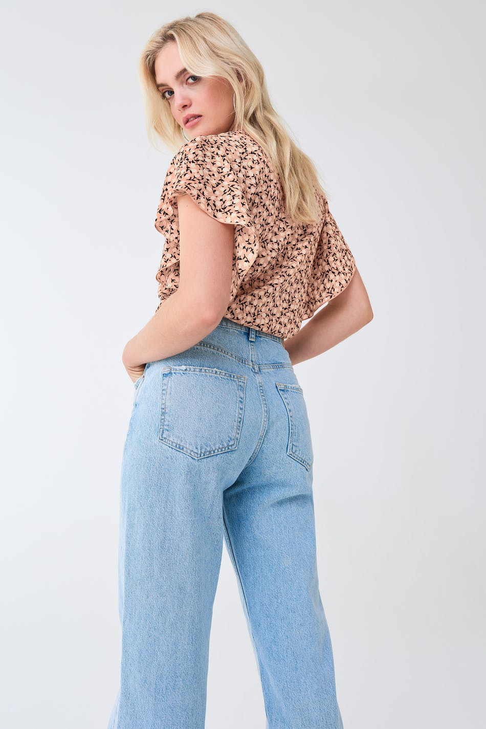 Victoria blouse