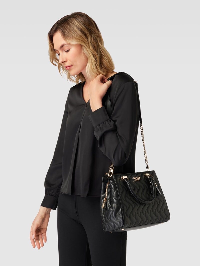 Handtasche mit Strukturmuster und Steppnähten Modell 'SOCIETY' in schwarz