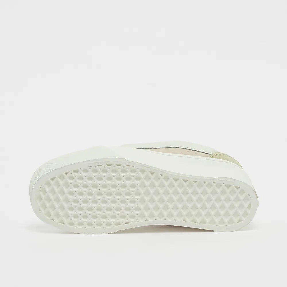 Vans Knu Stack VN000CP6BSM1 / braun