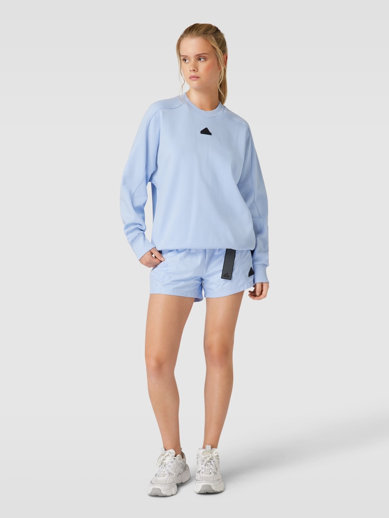 Sweatshirt mit Label-Detail in hellblau