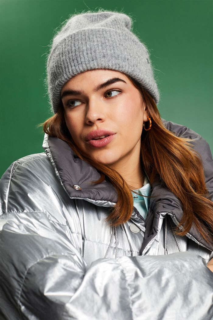 Gerippte Beanie aus Mohair-Wolle-Mix