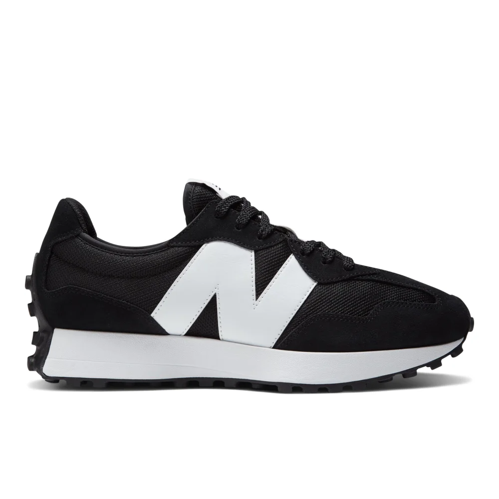 New Balance 327 MS327CBW / schwarz