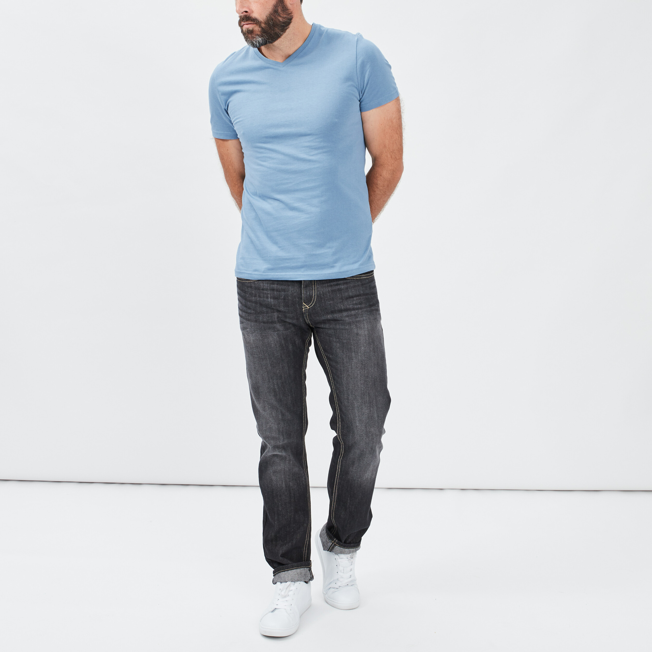 T-shirt manches courtes col V bleu gris homme | La Halle
