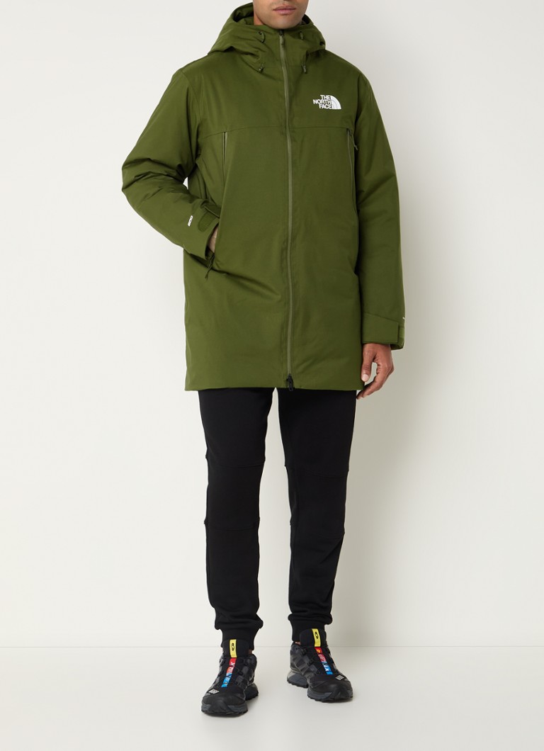 The North Face Range -tikkaustakki untuvatäytteellä ja logolla