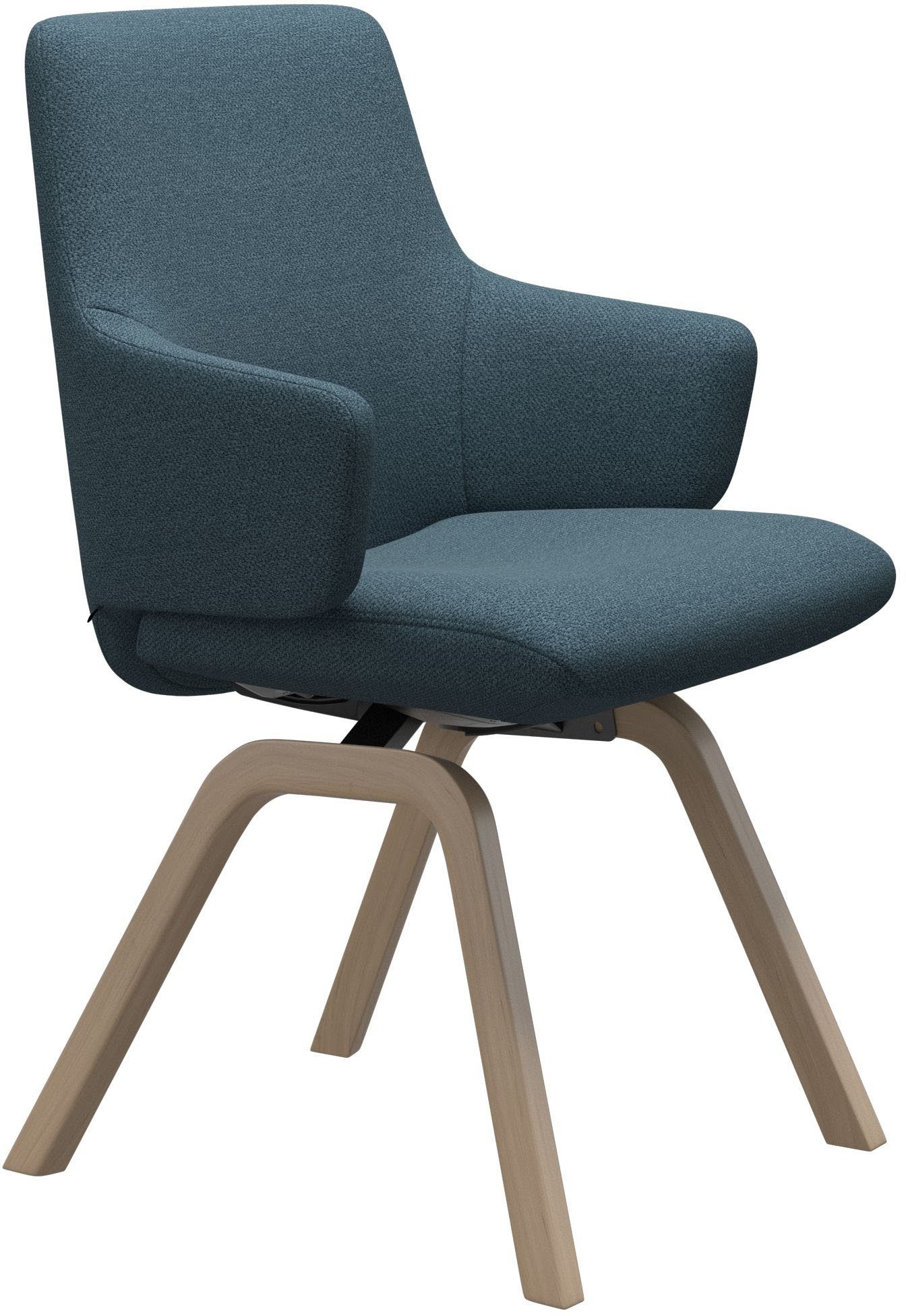 Stressless® Polsterstuhl Laurel, Low Back mit Armlehne, Größe L, mit schräggestellten Beinen in Eiche