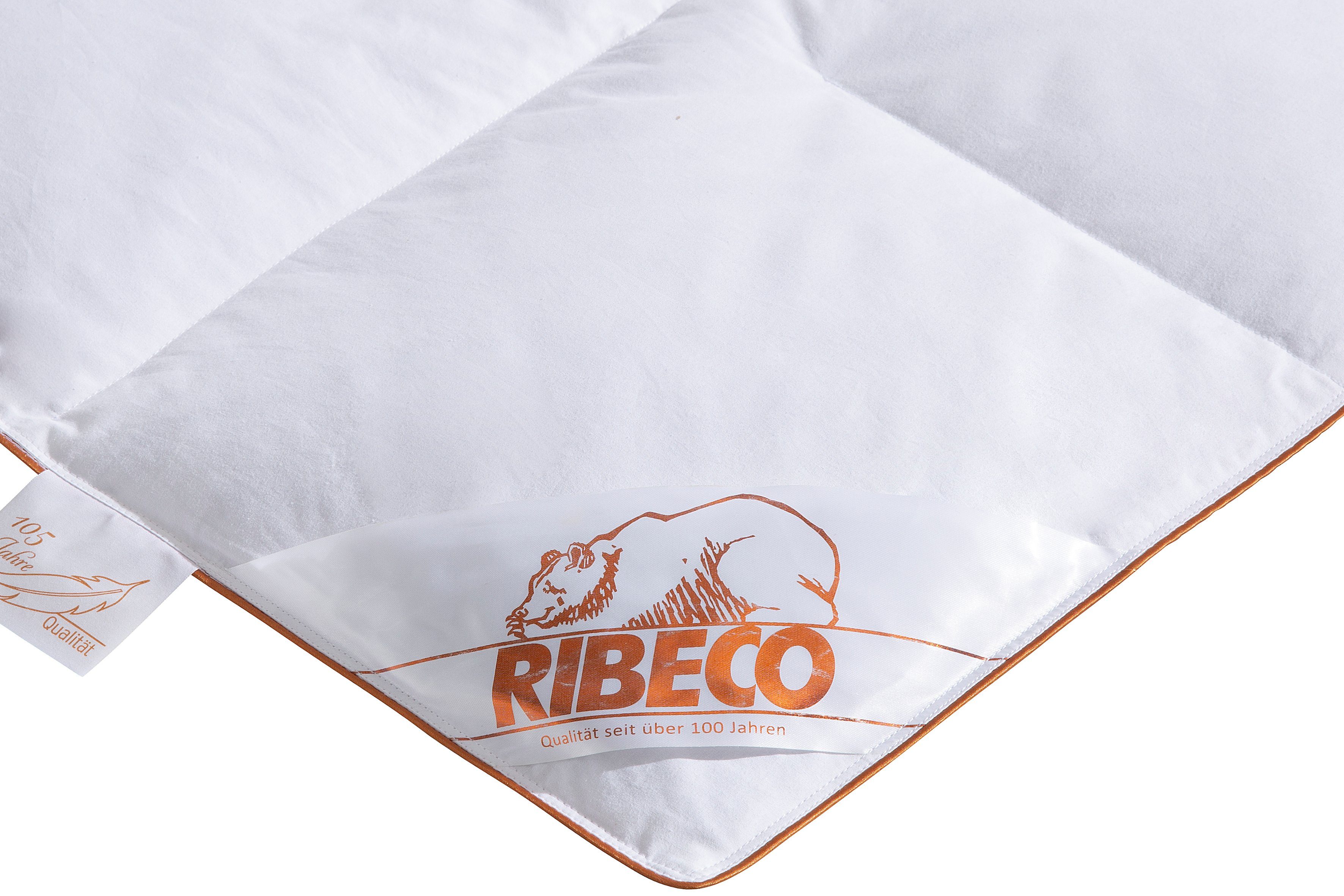 Daunenbettdecke, Richard Bettdecke, 135x200 cm und weitere Größen, Sommer oder Winter, RIBECO, Füllung: 90% Daune & 10% Federn, Bezug: Baumwolle, Seit 105 Jahren überzeugt RIBECO durch Qualität