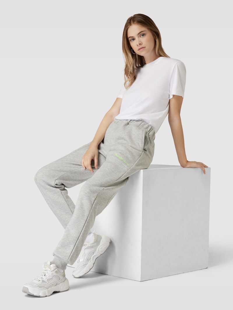 Sweatpants mit Label-Stitching Modell 'RAFINE' in hellgrau