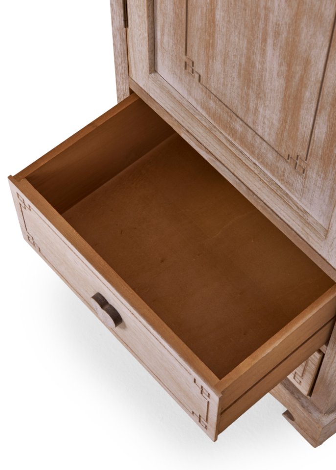 Schrank Landhaus