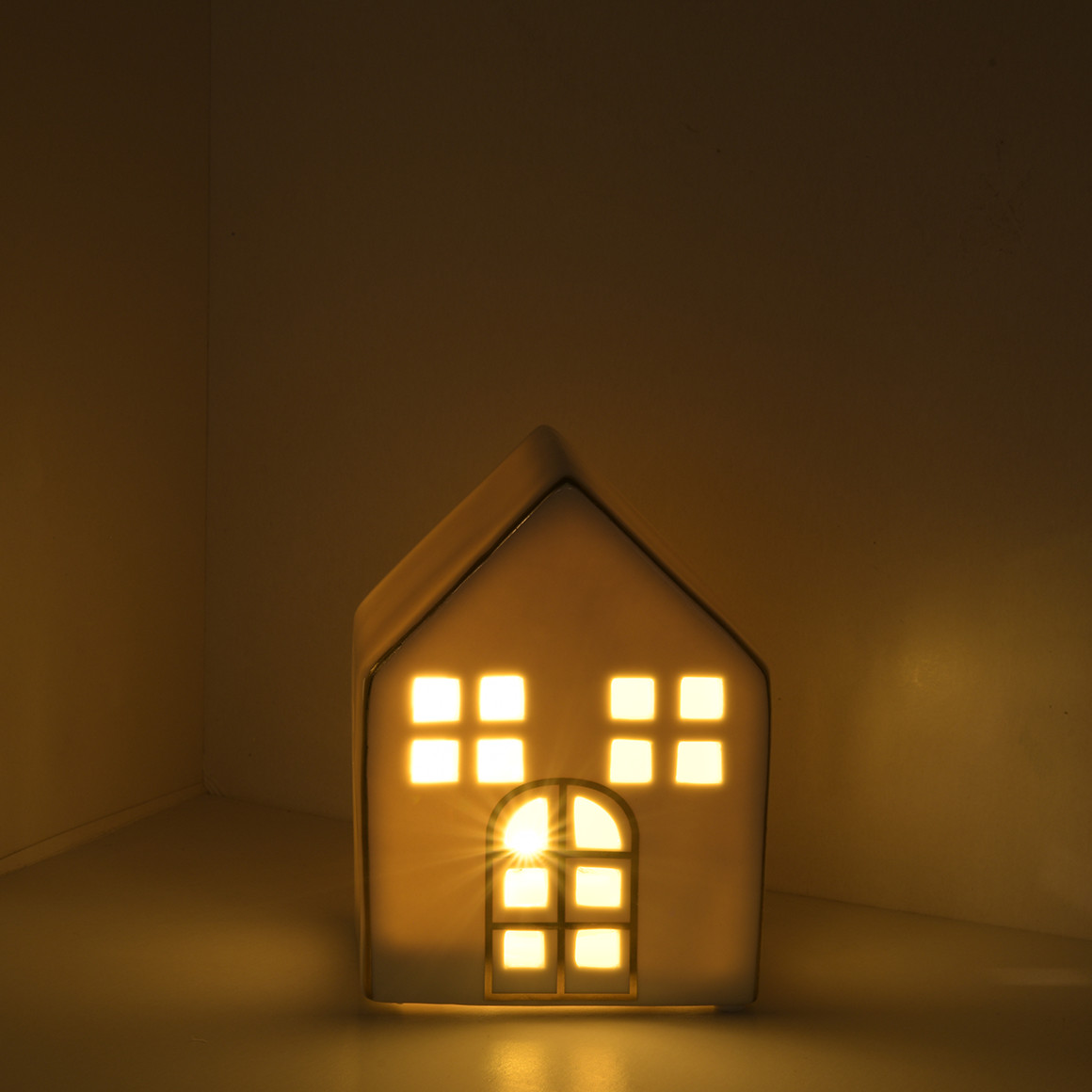Kleines LED-Deko-Haus aus Keramik weiss