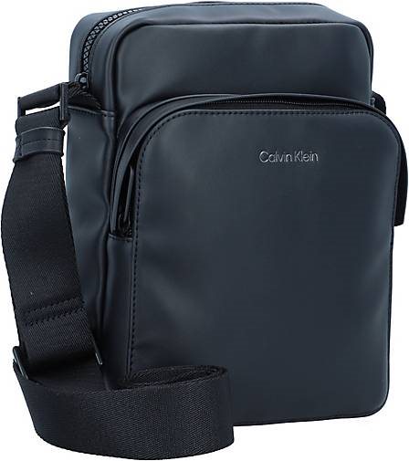Calvin Klein Must Umhängetasche 18.5 cm