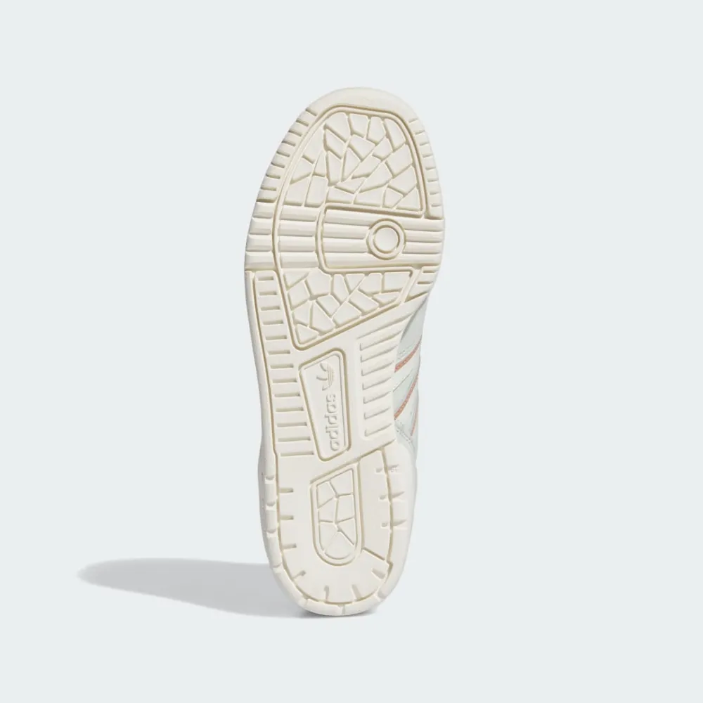 adidas Rivalry Low IF6258 / grün