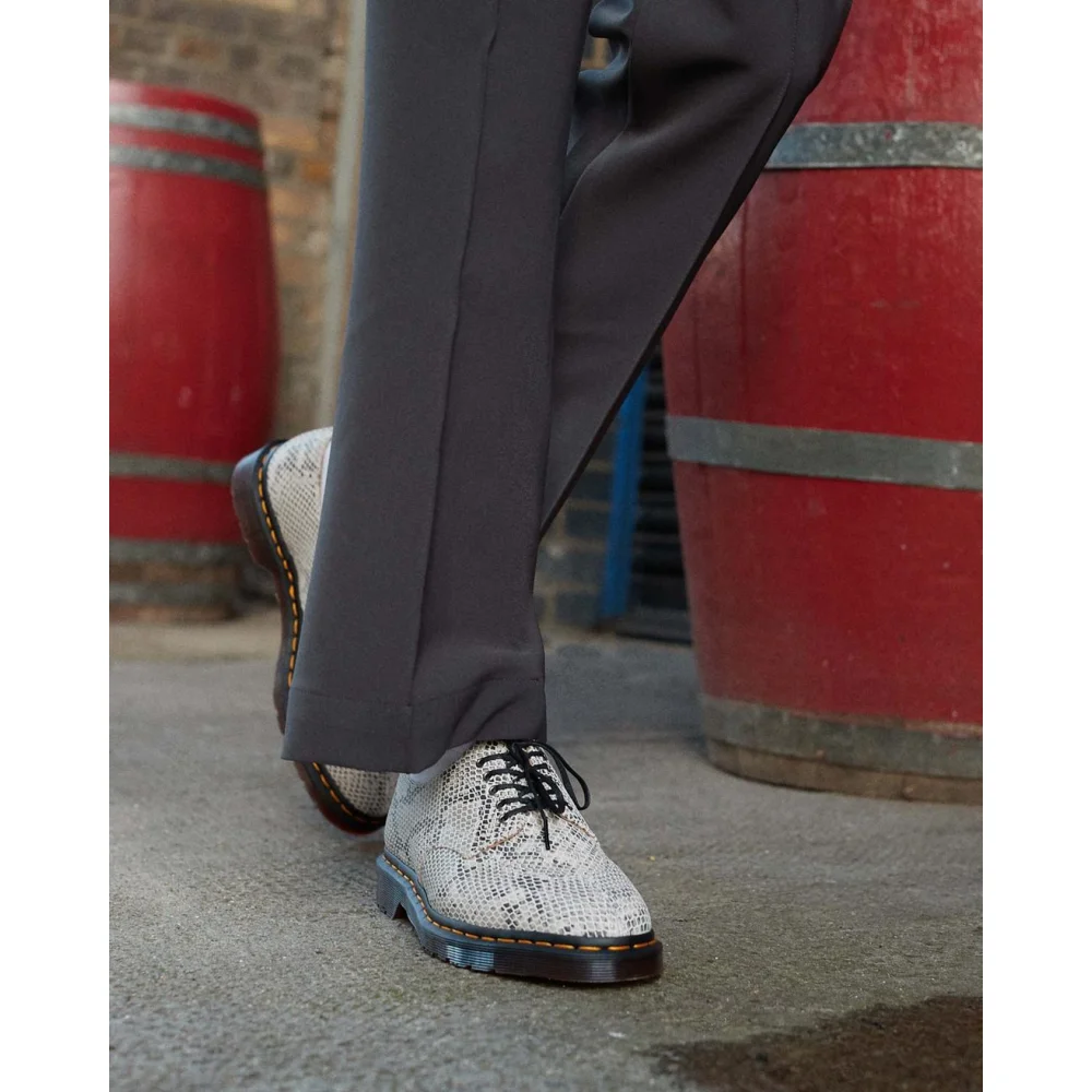 Dr. Martens 2046 Python Print Suede 30613296 / braun