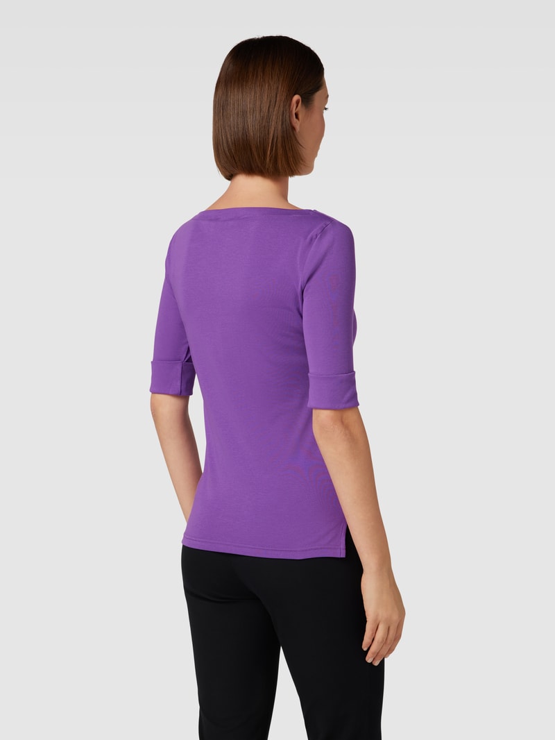 T-Shirt mit U-Boot-Ausschnitt in lila