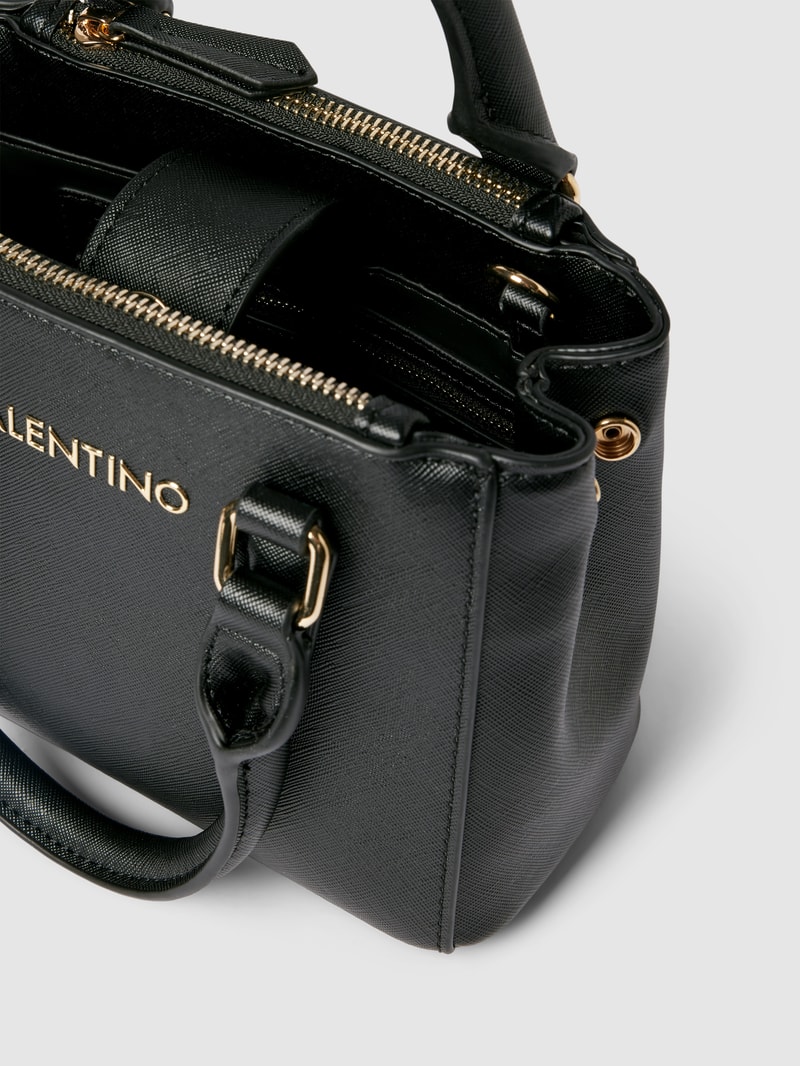Handtasche mit Label-Applikation Modell 'ZERO' in schwarz
